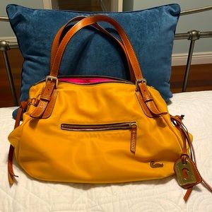 Dooney & Bourke shoulder bag